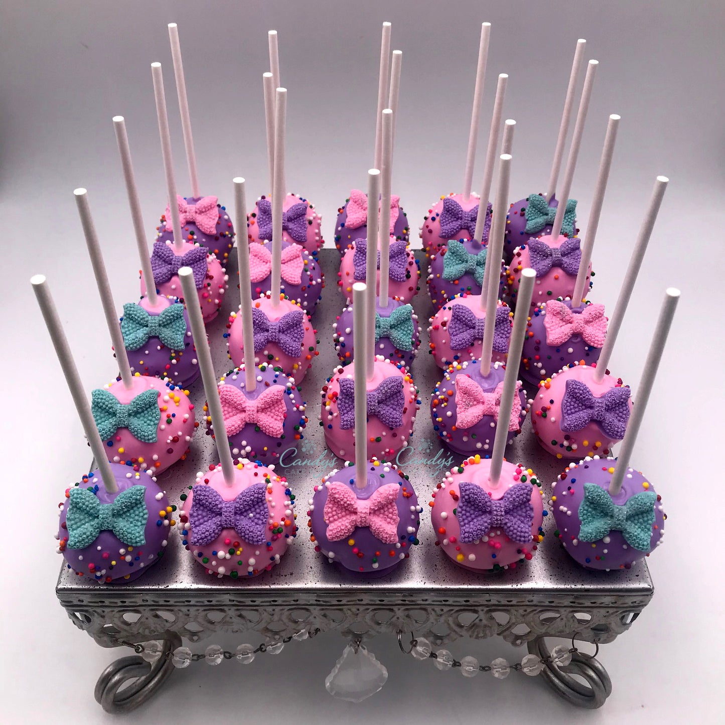 Girly Bow Cake Pops (Custom Color) - Candy's Cake Pops