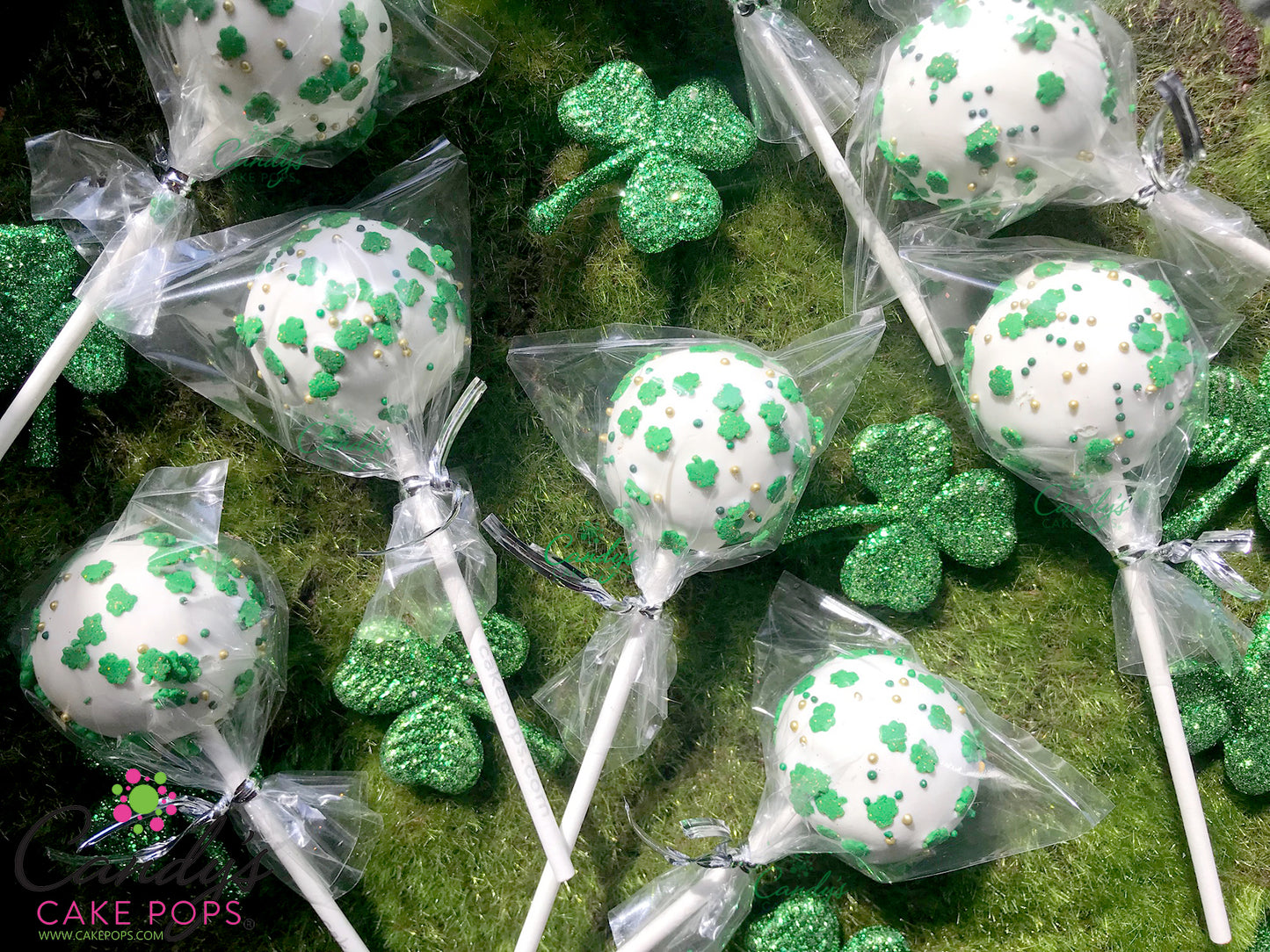 St. Patrick's Day Shamrock Cake Pops - Candy's Cake Pops